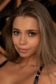 AnellaQ 27 years old, from Russia