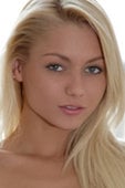 Anneli 33 years old, from Czech Republic
