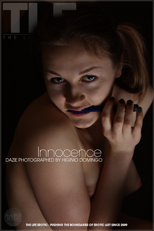 Dazie in Innocence photo 1 of 17
