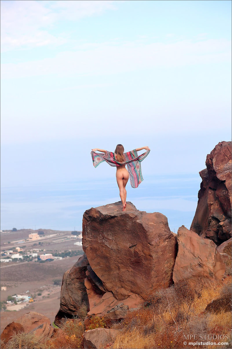 Stefani in Wings Over Santorini photo 3 of 13