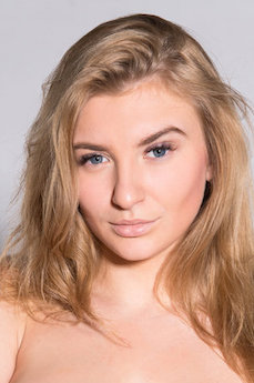 Laury nude galleries, photos & videos