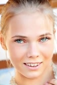 Luise 22 years old, from Estonia Luise 22 years old, from Estonia