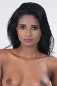 Resha 30 years old, from India