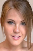 Viola 32 years old, from Latvia